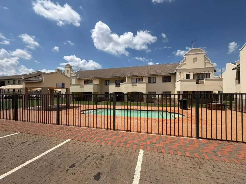 1 Bedroom Apartment / flat for sale in Hesteapark