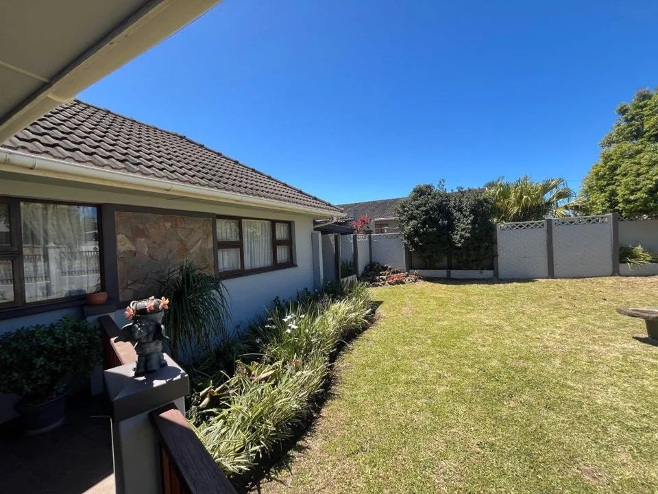 3 Bedroom House for sale in Greenfields