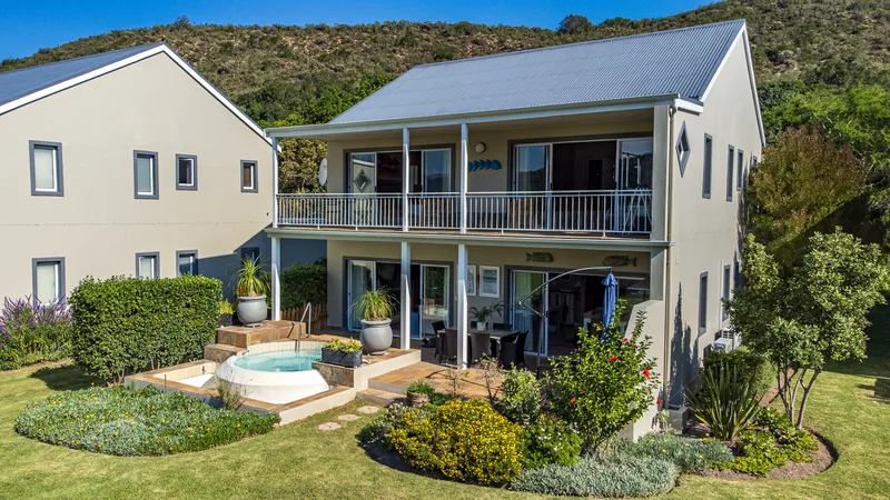 2 Bedroom Duplex in Groenvallei