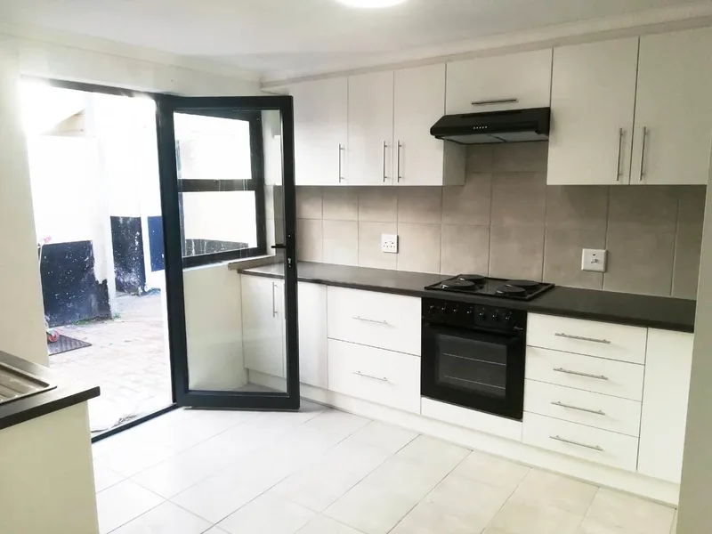 Property to rent in Port Elizabeth Central