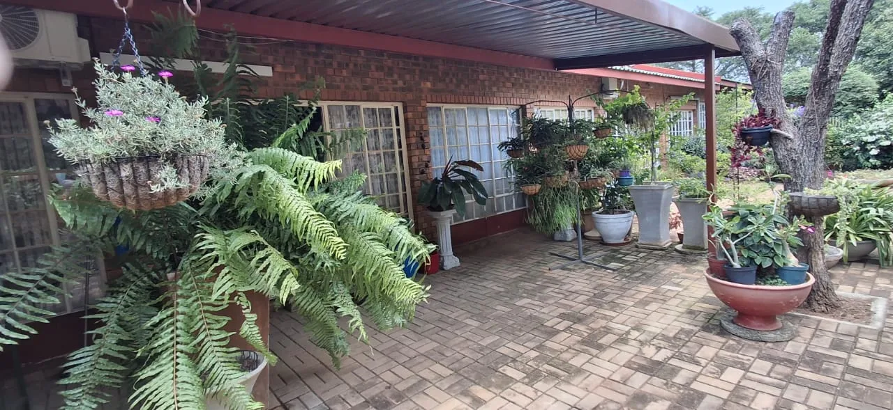 2 Bedroom Townhouse for sale in Mookgopong