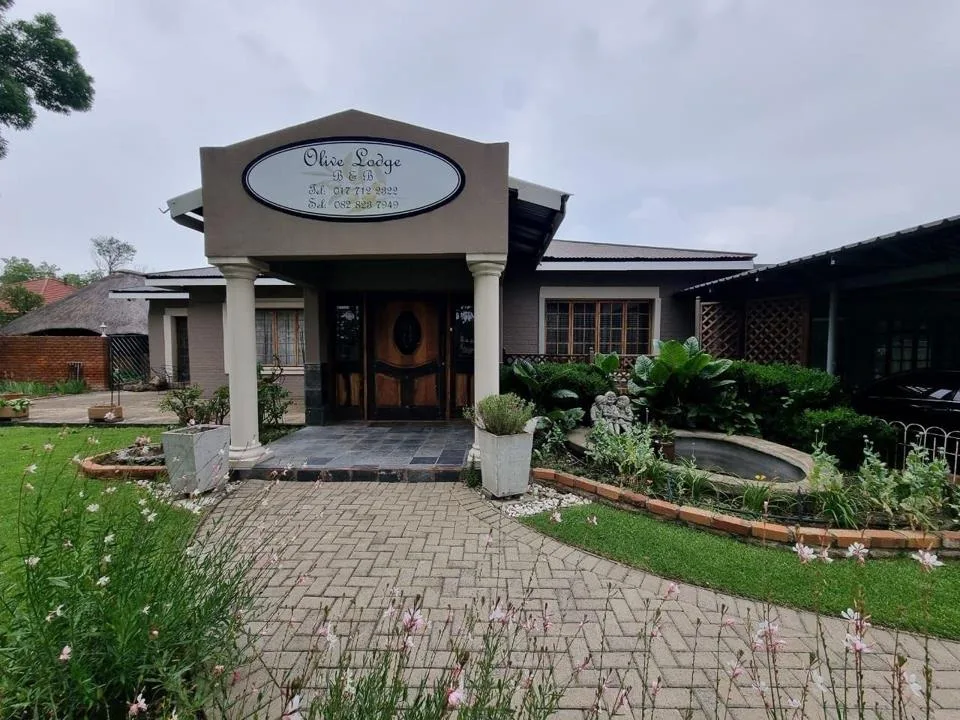 4 Bedroom Apartment / flat for sale in Standerton Central
