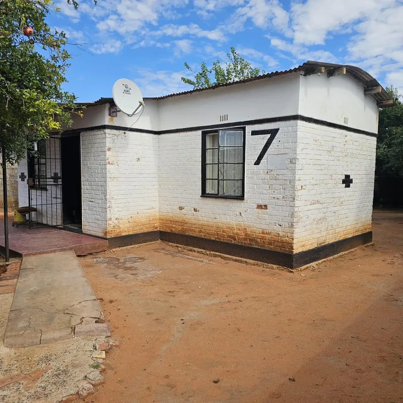 2 Bedroom House in Kimberley Central