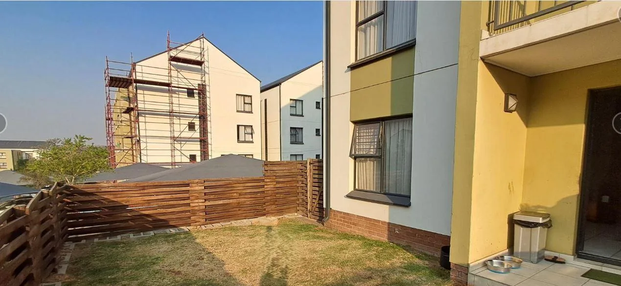 3 Bedroom Apartment / flat for sale in Linbro Park