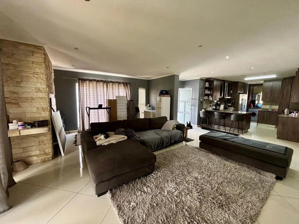 3 Bedroom House for sale in Brackenfell South