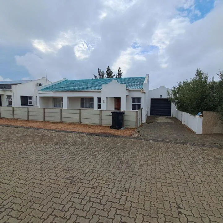 3 Bedroom House for sale in Fairy Glen