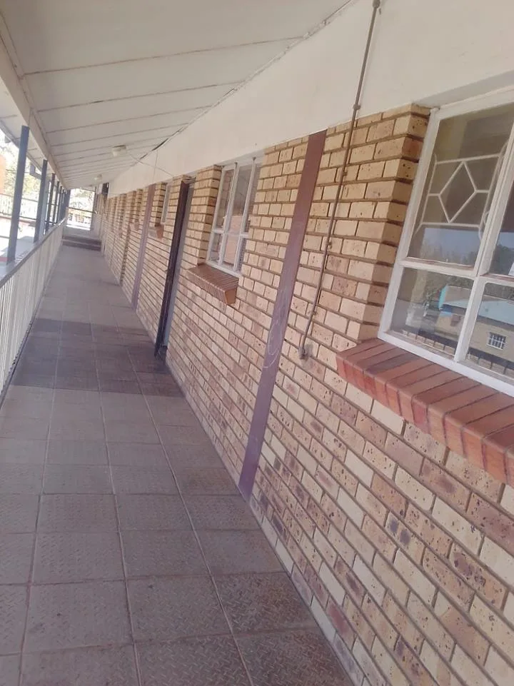 1 Bedroom Apartment / flat for sale in Pienaarsdorp