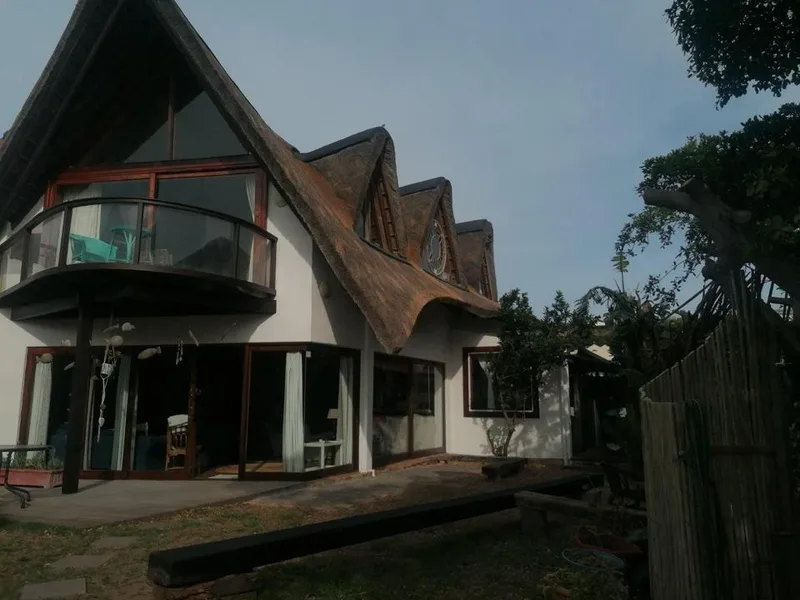 4 Bedroom House to rent in Jeffreys Bay Central