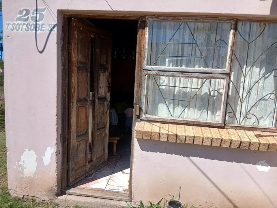 2 Bedroom House for sale in Mcnaughton