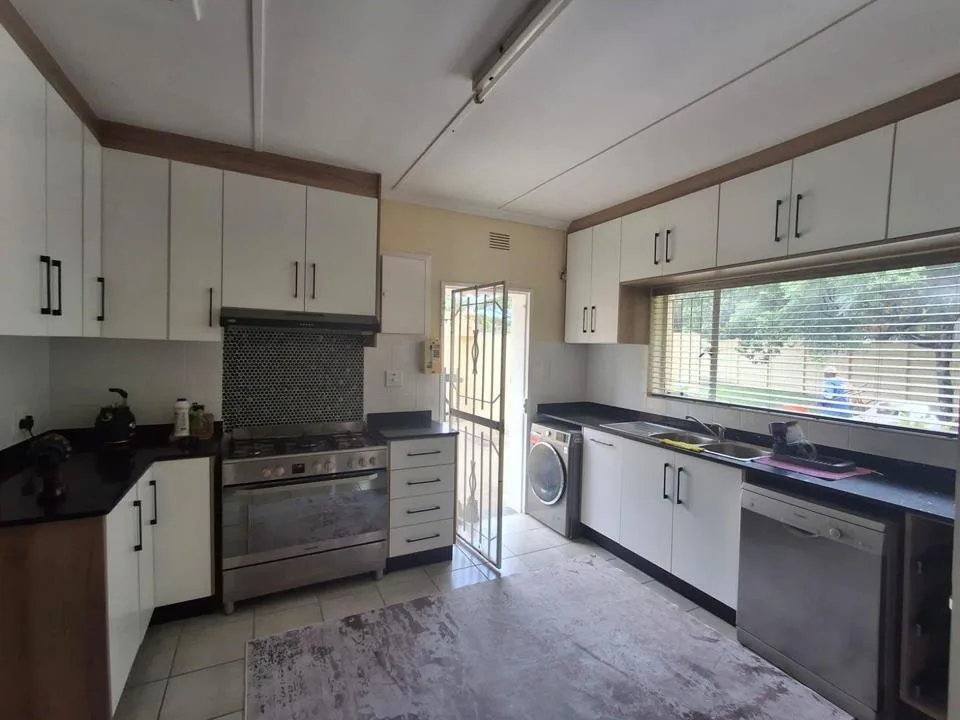 3 Bedroom House to rent in Meer En See