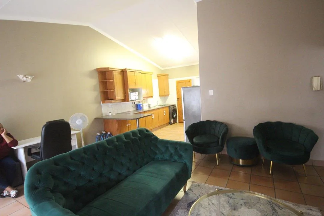 2 Bedroom Townhouse to rent in Middelburg Central