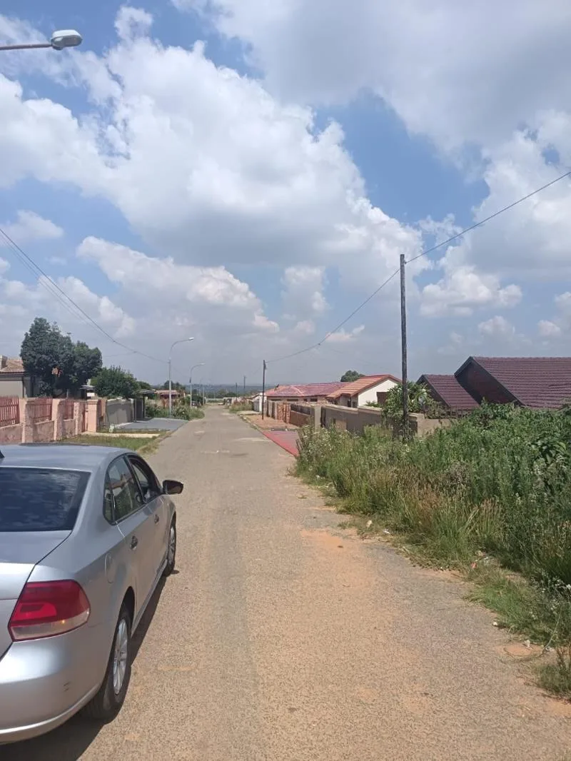 486 m² Land available in Toekomsrus