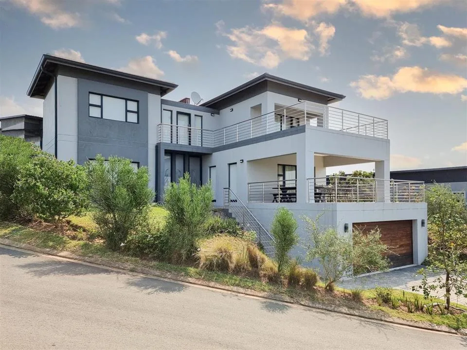 3 Bedroom House for sale in Palm Lakes Estate