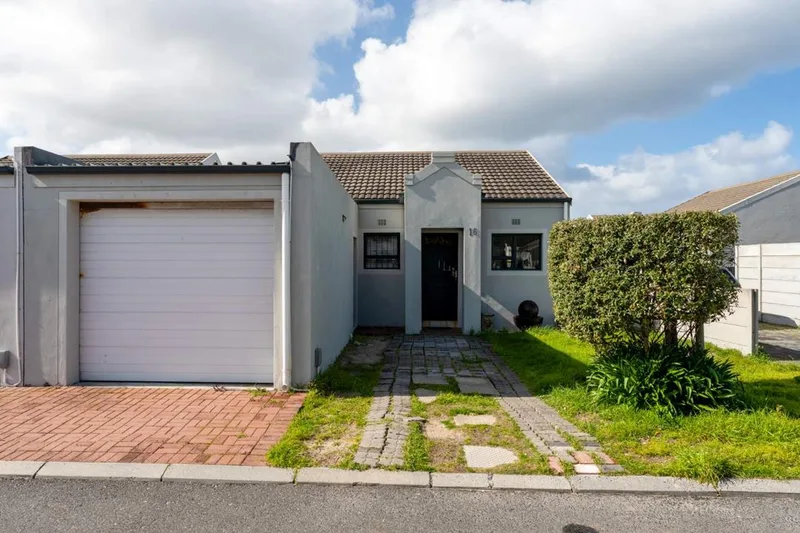3 Bedroom House for sale in Costa Da Gama