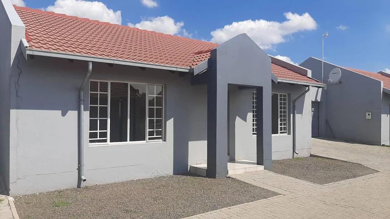 2 Bedroom Apartment / flat to rent in Trichardt