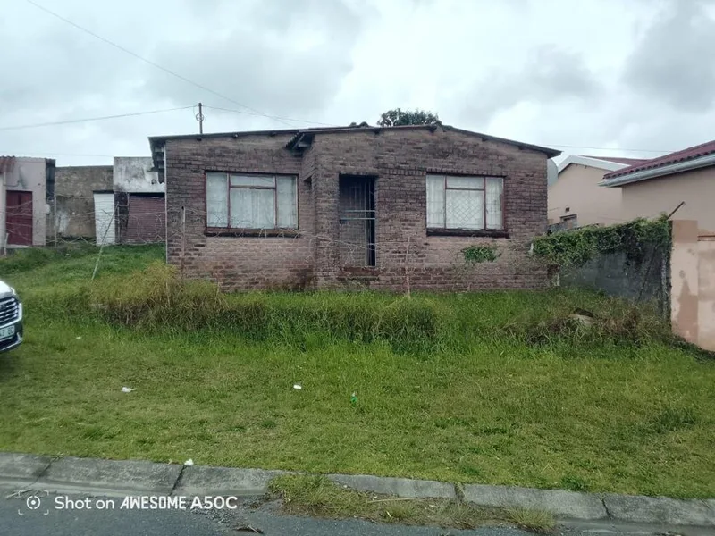 3 Bedroom House for sale in Mdantsane Nu 6