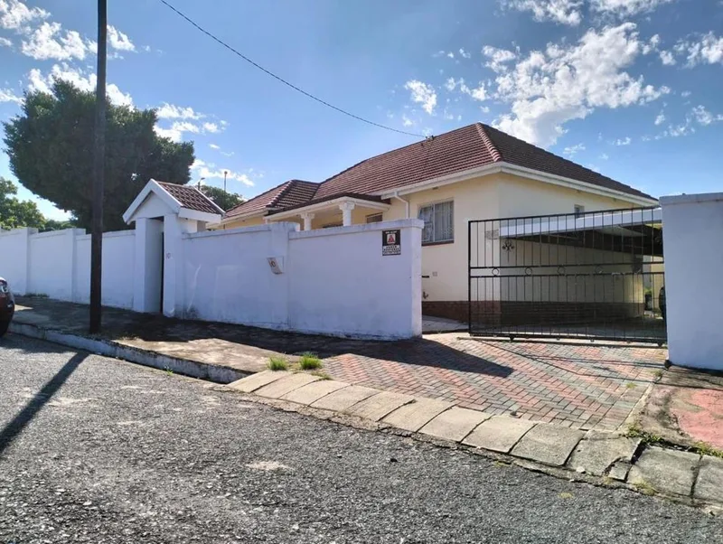 3 Bedroom House for sale in Cambridge West