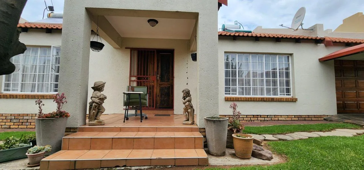 3 Bedroom House for sale in Kriel