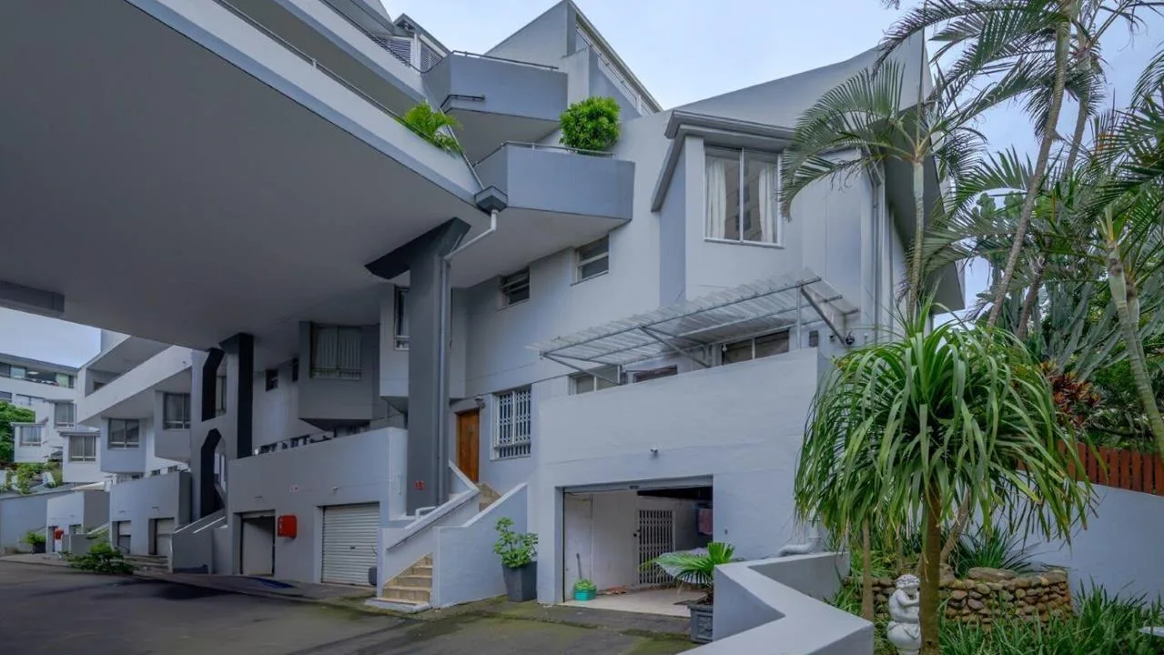 2 Bedroom Apartment / flat for sale in Umhlanga Central