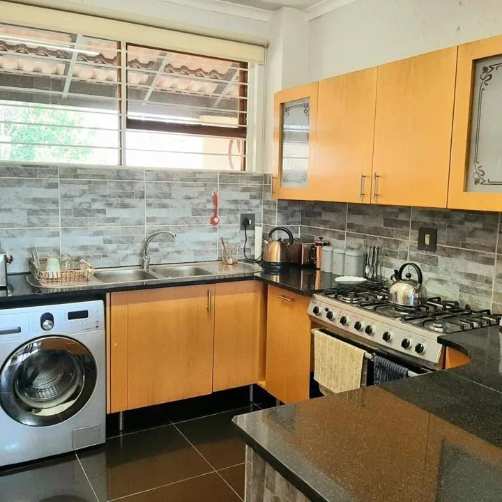 2 Bedroom Townhouse for sale in Corlett Gardens