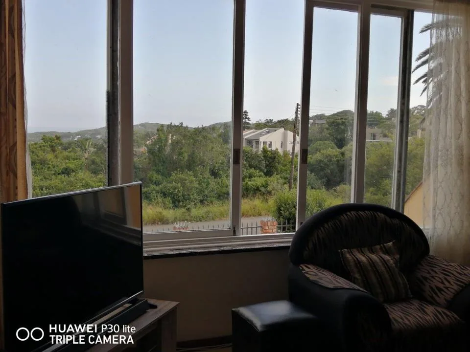 2 Bedroom Townhouse to rent in Beacon Bay