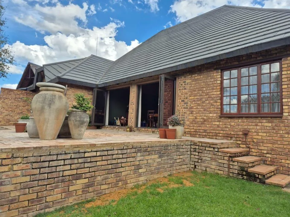 4 Bedroom House for sale in Parys Rural