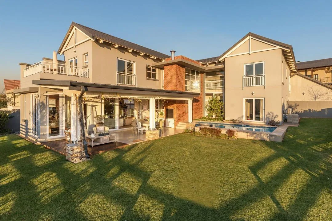 4 Bedroom House to rent in Waterfall Country Village