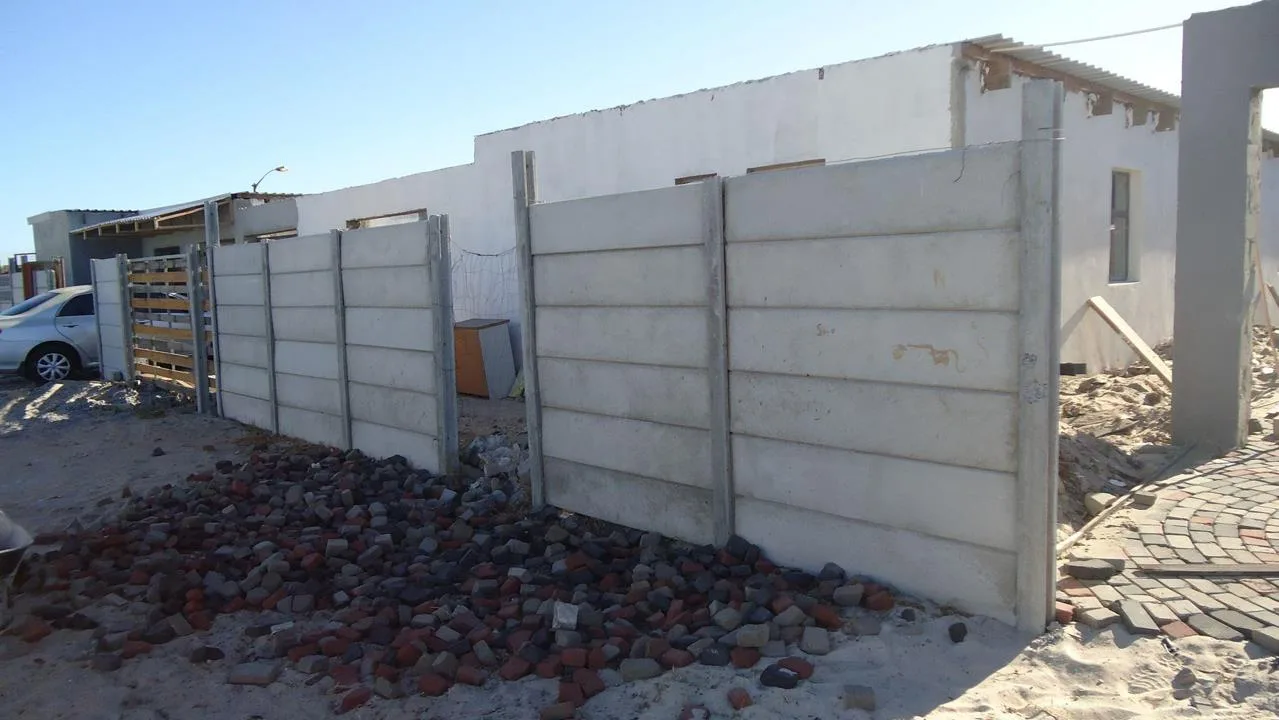 3 Bedroom House for sale in Kleinvlei