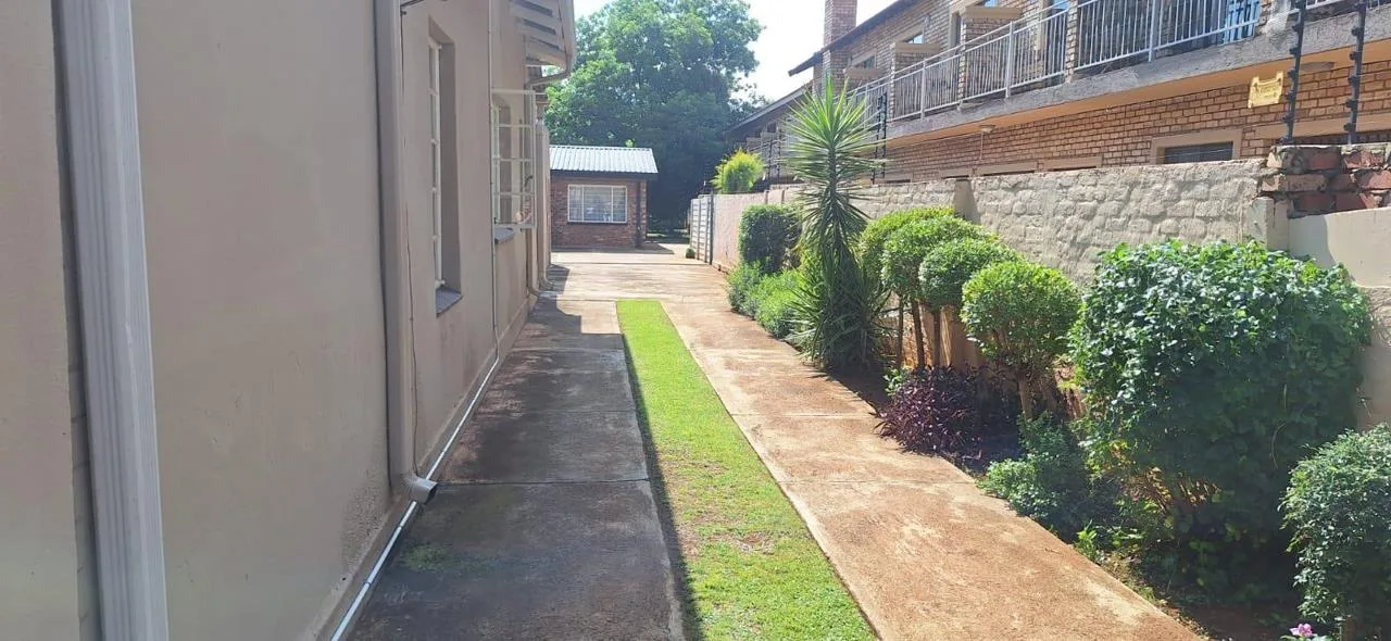 2 Bedroom Apartment / flat to rent in Bult West