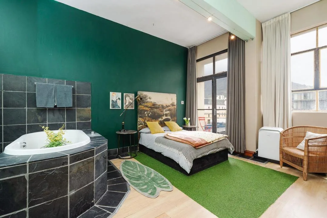 2 Bedroom Apartment / flat for sale in Cape Town City Centre