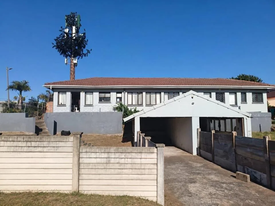 2 Bedroom Townhouse for sale in Bluff