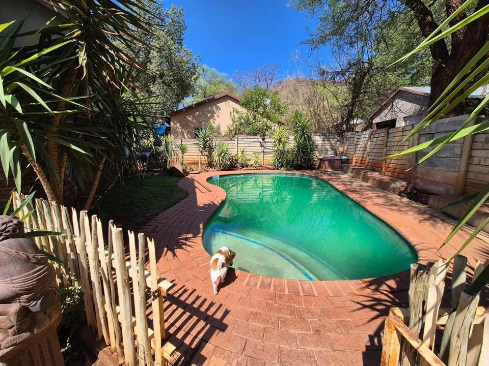 3 Bedroom House for sale in Thabazimbi
