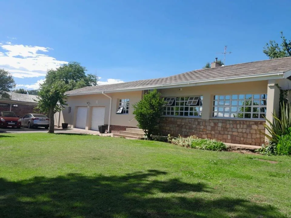 4 Bedroom House for sale in Balmoral