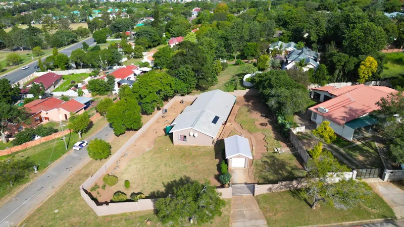 6 Bedroom House in King Williams Town (Qonce) Central