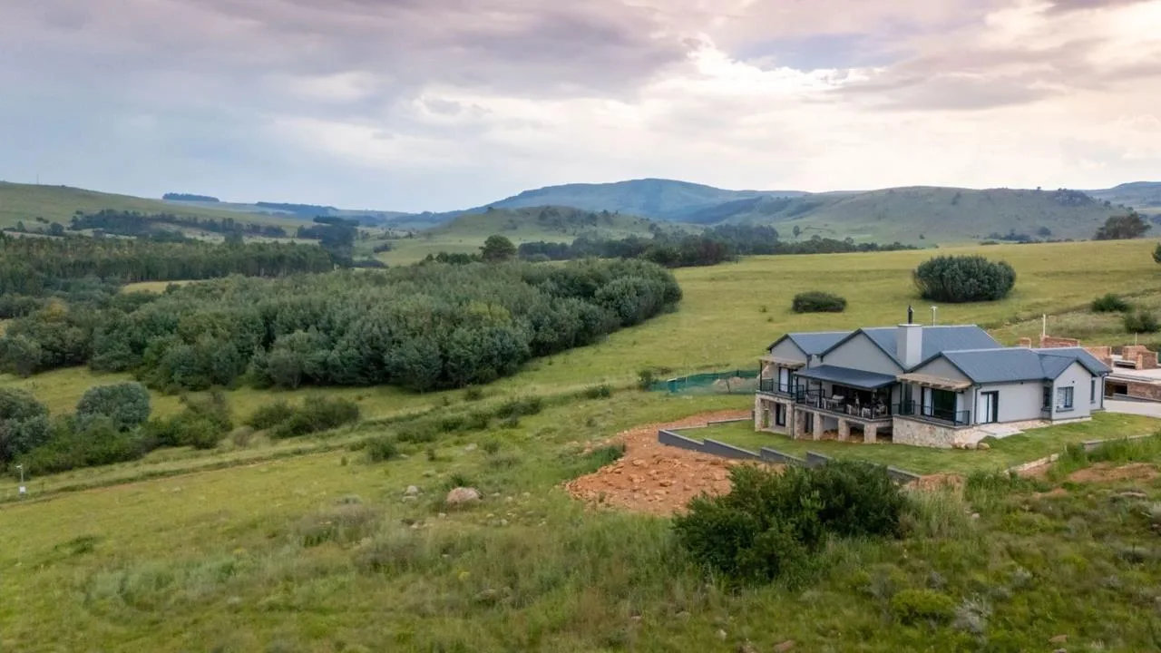 5 Bedroom House for sale in Highland Gate Golf and Trout Estate