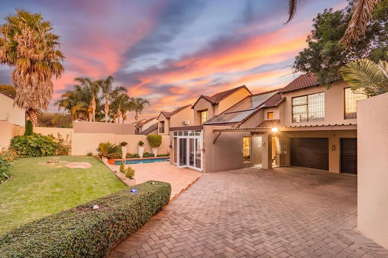 5 Bedroom House in Strubens Valley