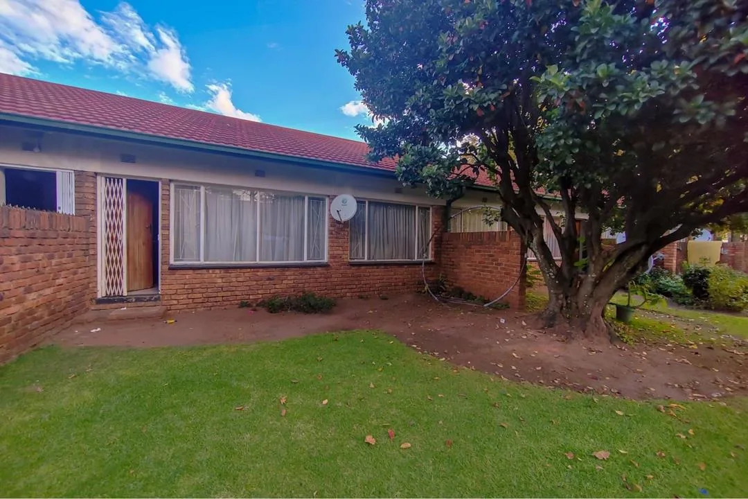 2 Bedroom Apartment / flat for sale in Middelburg Central