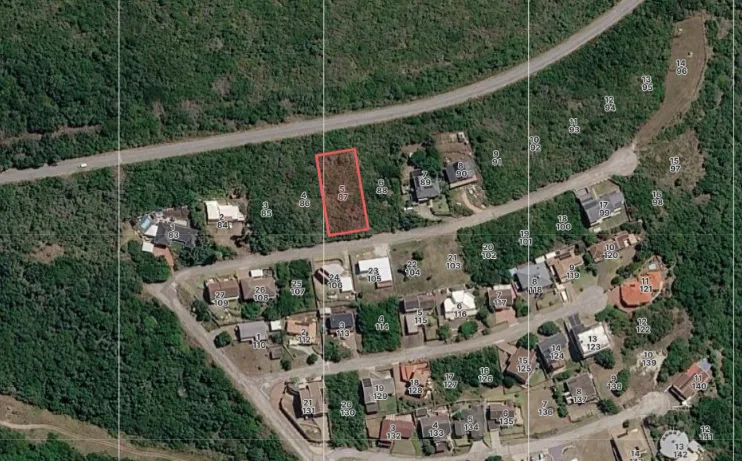 1 225 m² Land available in Blue Horizon Bay