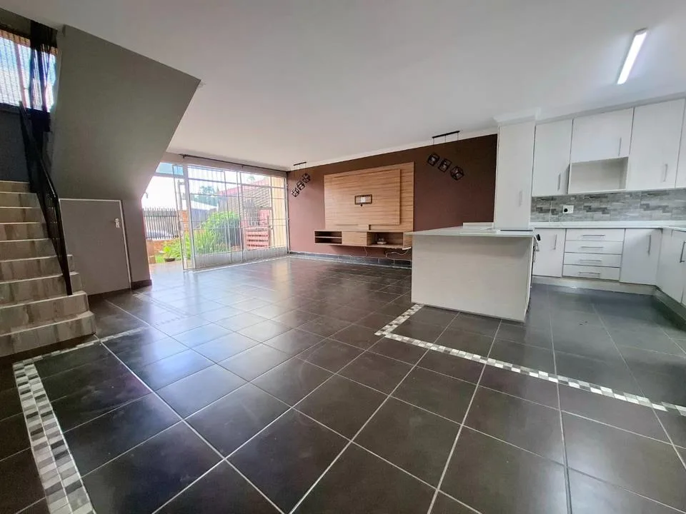 2 Bedroom Townhouse for sale in Witfield