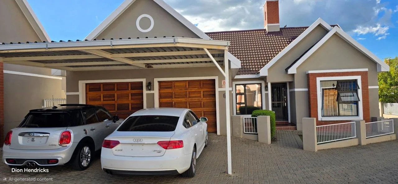 3 Bedroom Townhouse for sale in Shellyvale