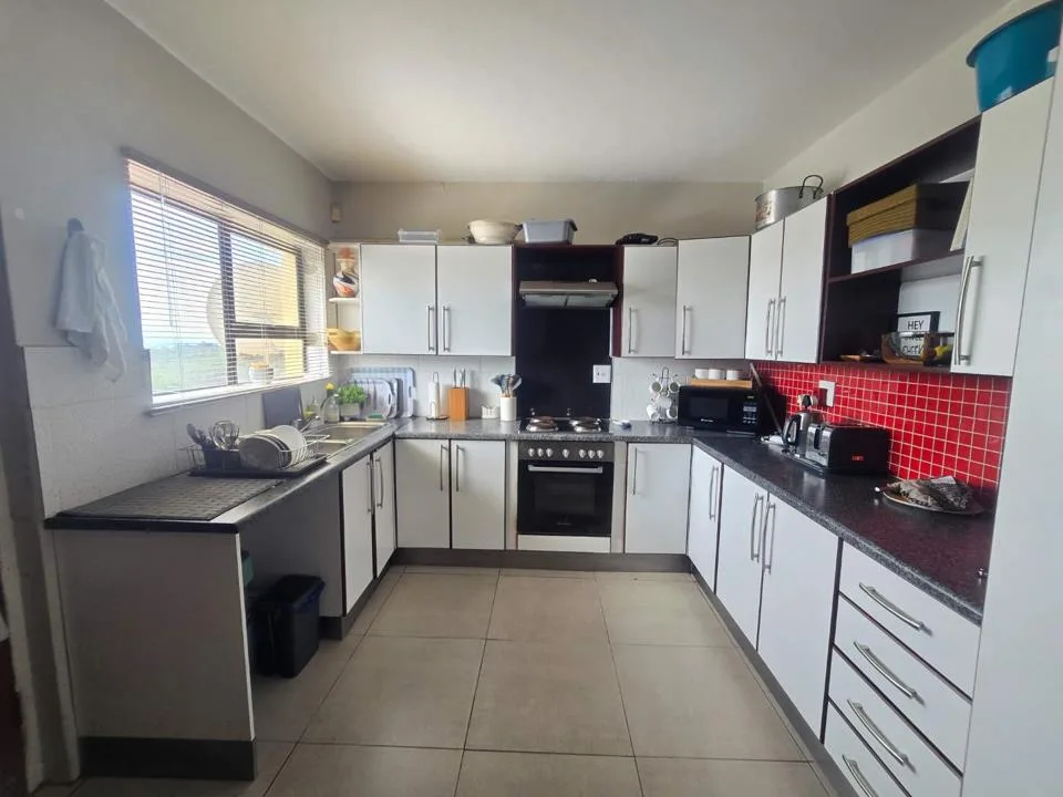 2 Bedroom Apartment / flat to rent in Newton Park