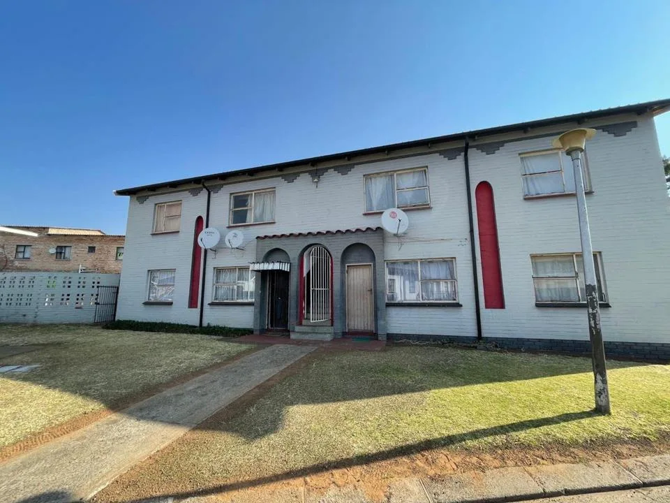 2 Bedroom Townhouse for sale in Paradise