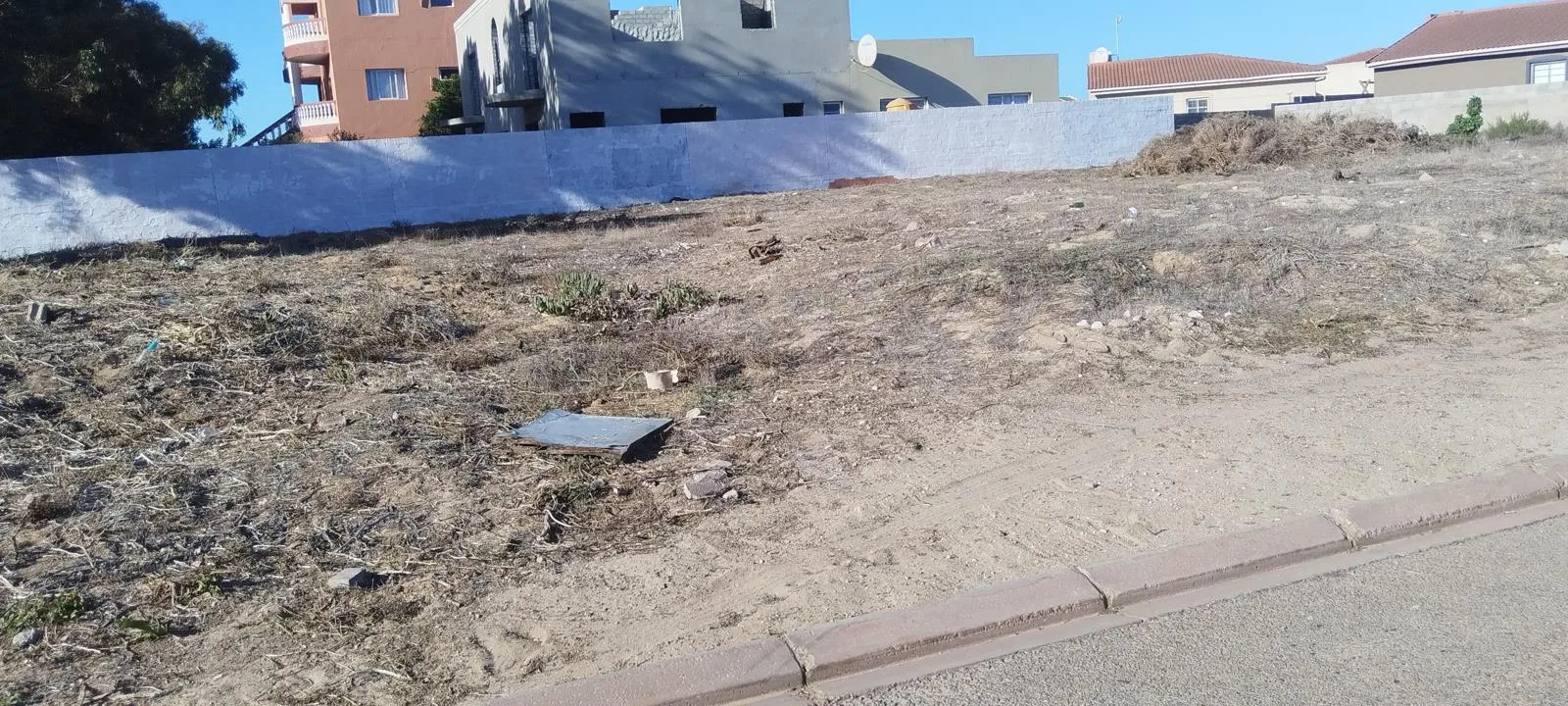 611 m² Land available in Saldanha