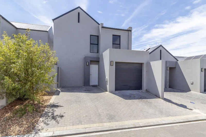 3 Bedroom House for sale in Aan de Wijnlanden