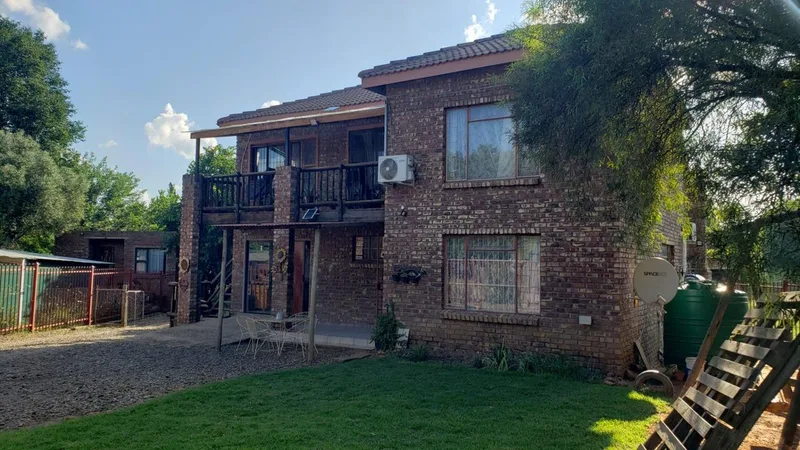 3 Bedroom House for sale in Christiana