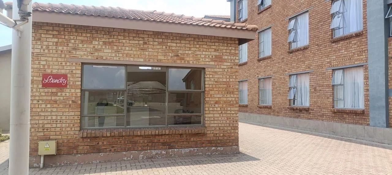 1 Bedroom Apartment / flat for sale in Vanderbijlpark CW 5