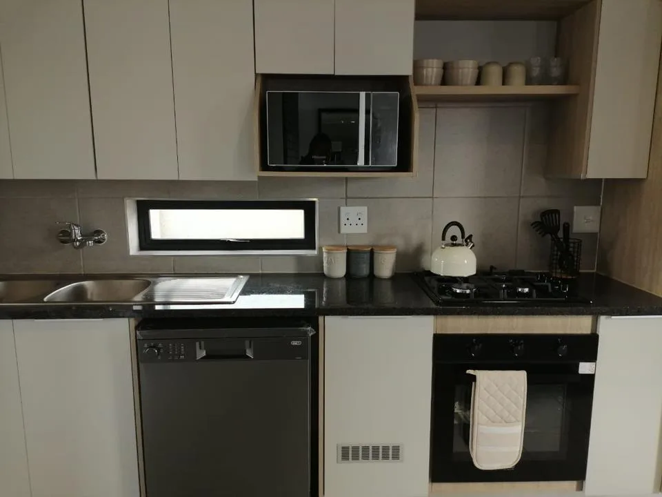 3 Bedroom House for sale in Alberton North