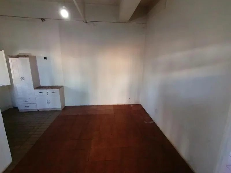 1 Bedroom Apartment in Primrose