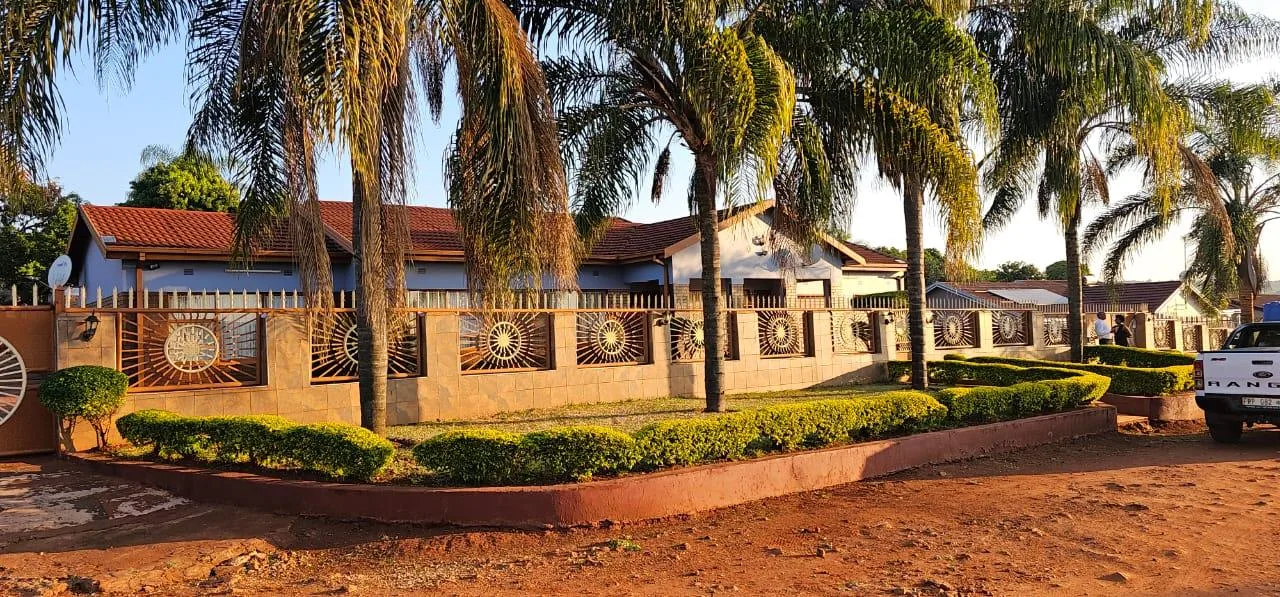 4 Bedroom House for sale in Thohoyandou