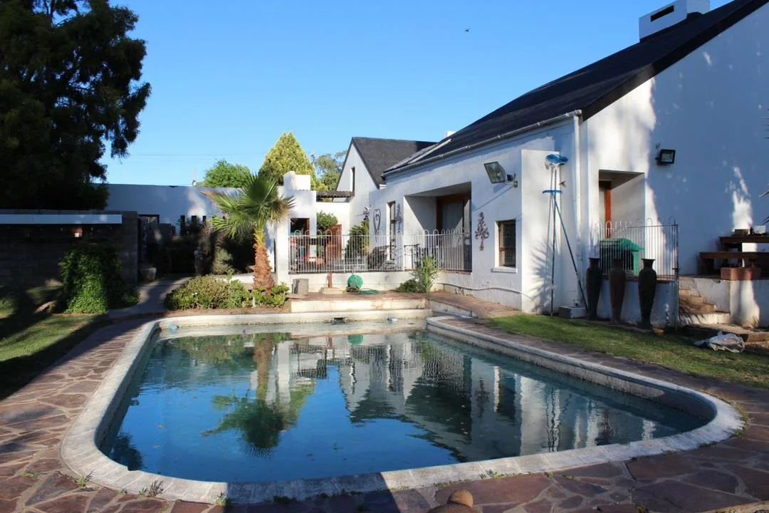 3 Bedroom House to rent in Cradock